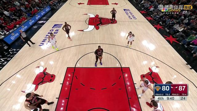 NBA常规赛：尼克斯vs公牛中文解说全场回放
