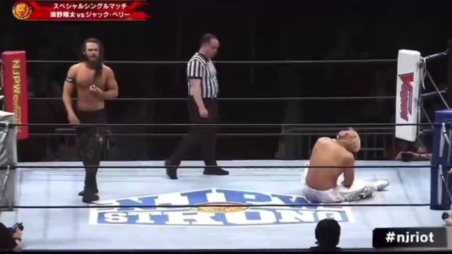 NJPW Perry3