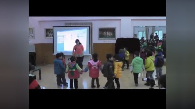 幼儿园优质课|大班韵律游戏《多愉快》