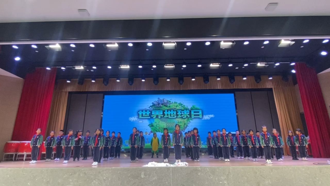 柯灵小学教育集团百盛校区二(3)班展演