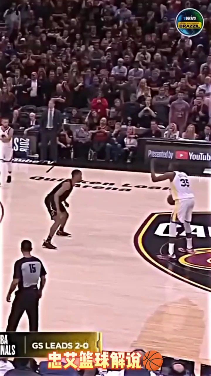 超远三分原地干拔命中,这就是杜兰特 #杜兰特