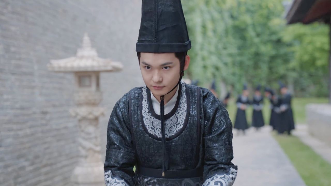 庆余年2:洪竹隐藏身份曝光,成全剧最强的小太监,范闲靠他翻盘