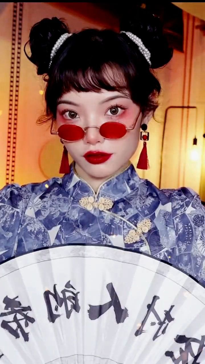 虽迟但到!画中人仿妆