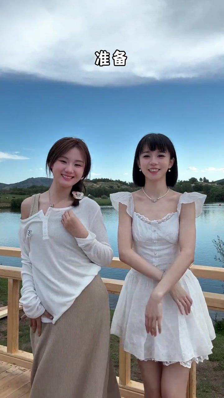 杨豆豆smile#好想每天都在你左右手势舞