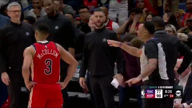 NBA常规赛：国王vs鹈鹕第4节英文原声回放