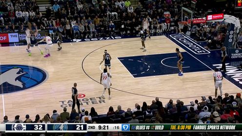 《NBA全场集锦》顶级的身体素质 科费面对狼队两员大将起飞暴扣