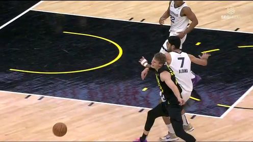 《NBA全场集锦》【回放】灰熊vs爵士英文原声全场回放