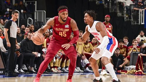 《NBA全场集锦》【球星】米切尔vs活塞集锦 小试牛刀拿下13分展现全能身手