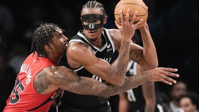 猛龙102-106篮网 篮网6人得分上双完成逆转险胜猛龙