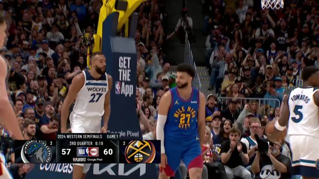 难度层层递增！穆雷无视防守表演反身拉杆上篮技高一筹