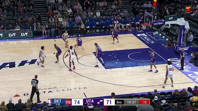 延续火热状态 坎宁安大步流星直杀内线打成2+1