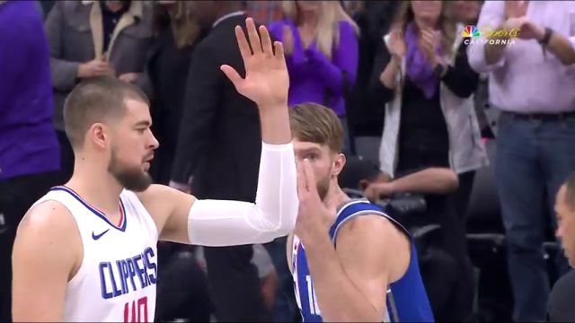 NBA常规赛：快船vs国王第1节英文原声回放