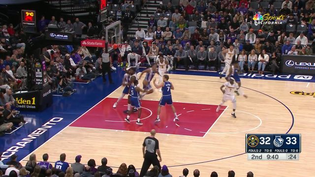 抓住机会推反击 蒙克箭步穿云滑翔上篮一条龙