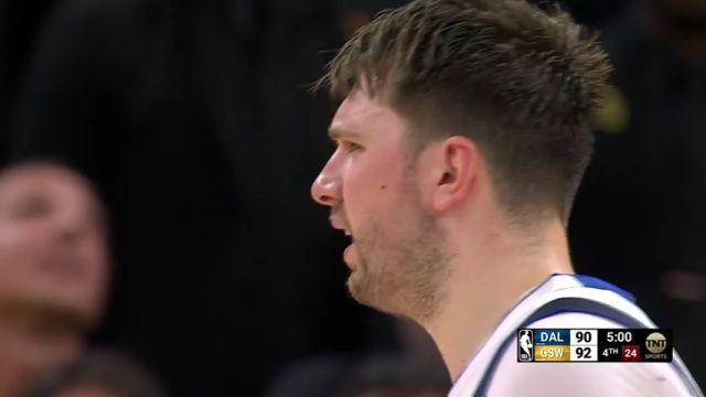 NBA常规赛：独行侠vs勇士第4节英文原声回放