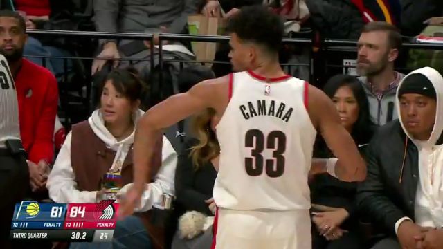 步行者vs开拓者第3节中文解说回放