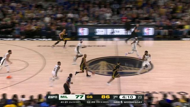 雄鹿vs勇士五佳球 戴维斯镇守禁区连送字母哥两记大帽