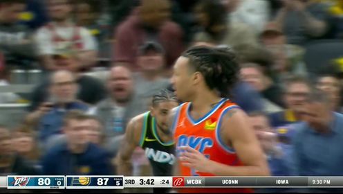 《NBA全场集锦》醉翁之意不在酒 麦康奈尔眼神掩护骗过防守助攻托平干拔暴扣