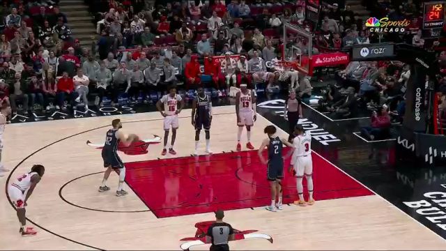 独行侠vs公牛第3节英文原声回放