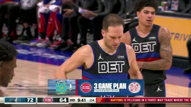 NBA常规赛：森林狼vs活塞第3节英文解说回放