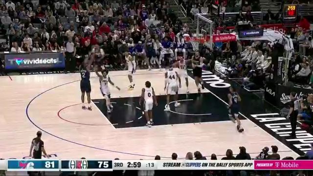 NBA常规赛：费城vs快船第3节英文原声回放