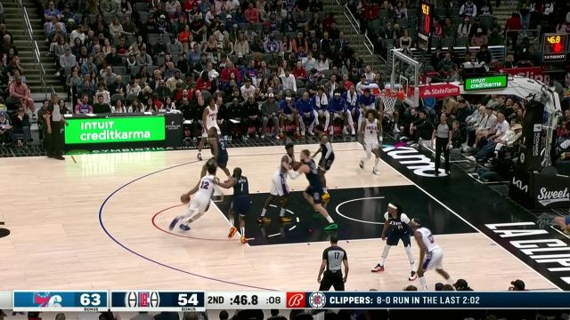 老队友见面分外眼红 马克思单臂晴天大帽哈登