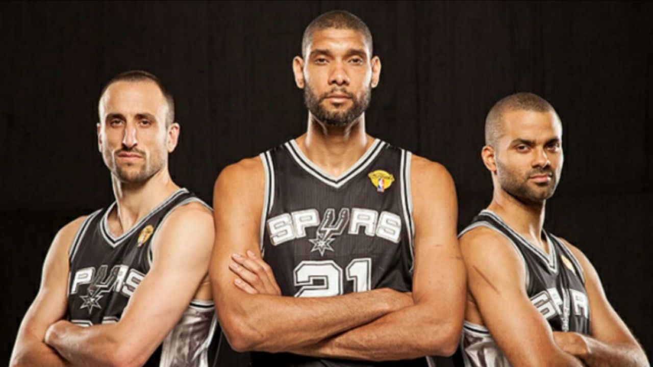 2014年马刺有多强?直接打散热火三巨头,邓肯斩获生涯第五冠!