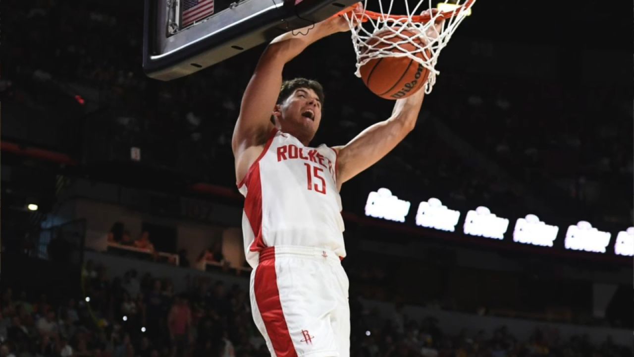 火箭不敌活塞集锦:谢泼德17投15分 白魔尴尬15中1