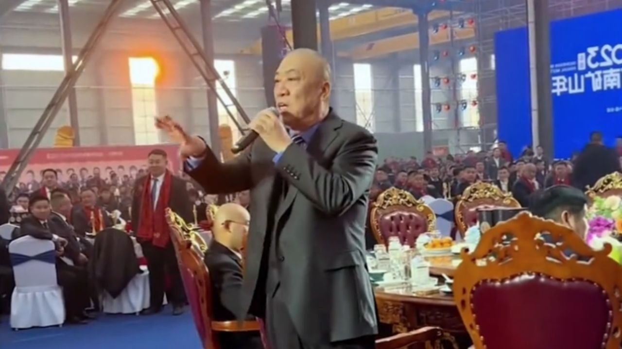 “全网最爱发钱的老板”办千桌宴宴请员工父母，中秋连续两天发钱_高清1080P在线观看平台_腾讯视频