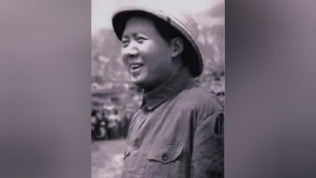 照片拍摄于1945年8月28日.重庆