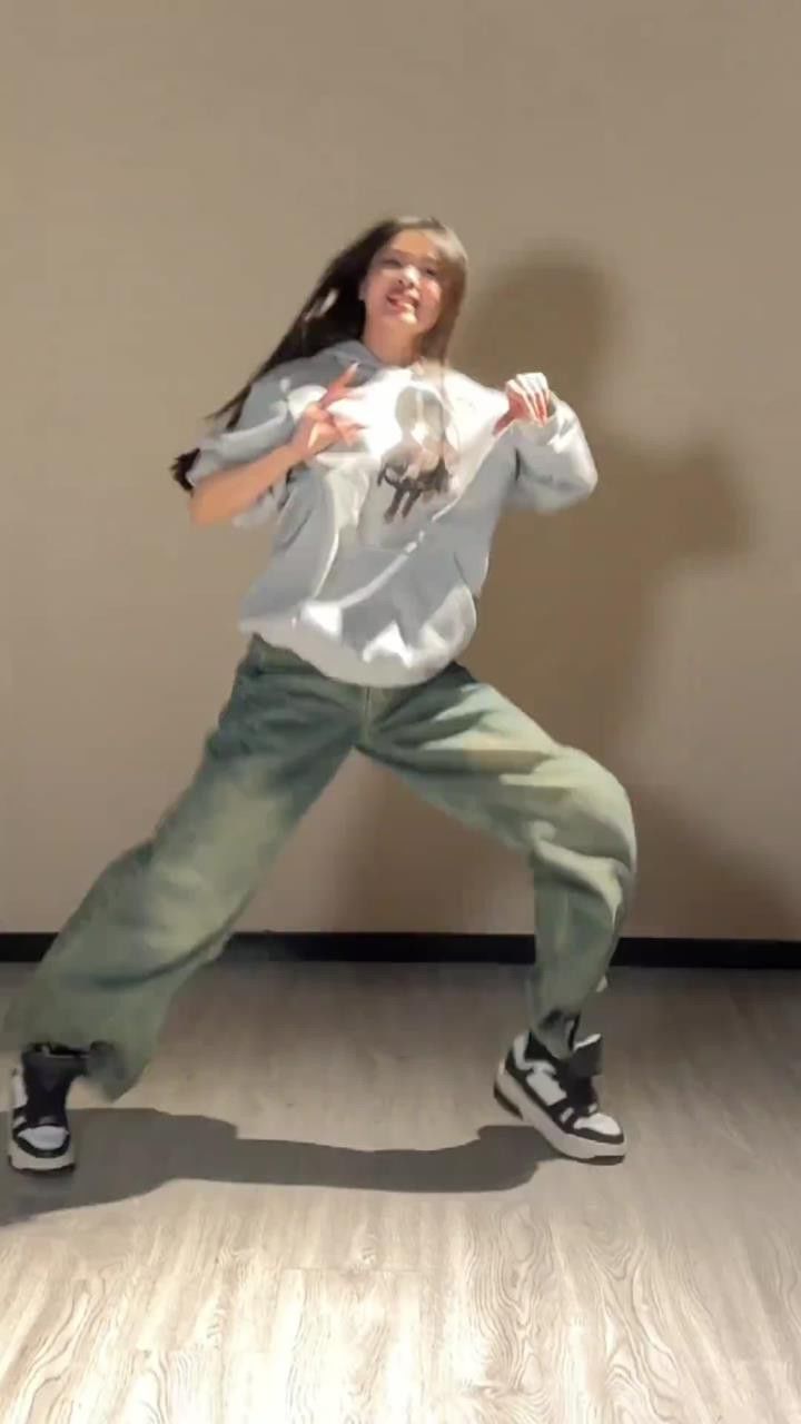 我也来整一个!#烫脚舞