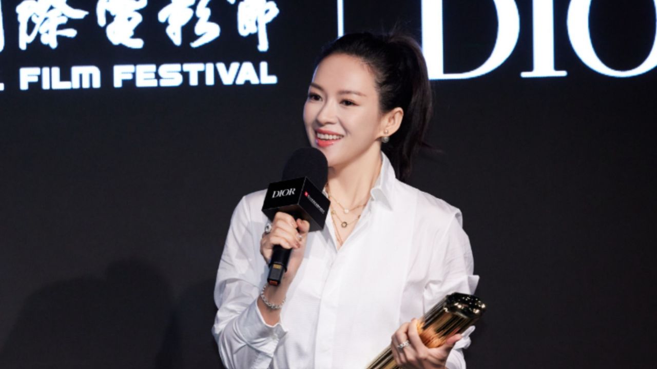 章子怡酱园弄杀青宴曝光,哽咽发言感谢导演:给了我重生的机会