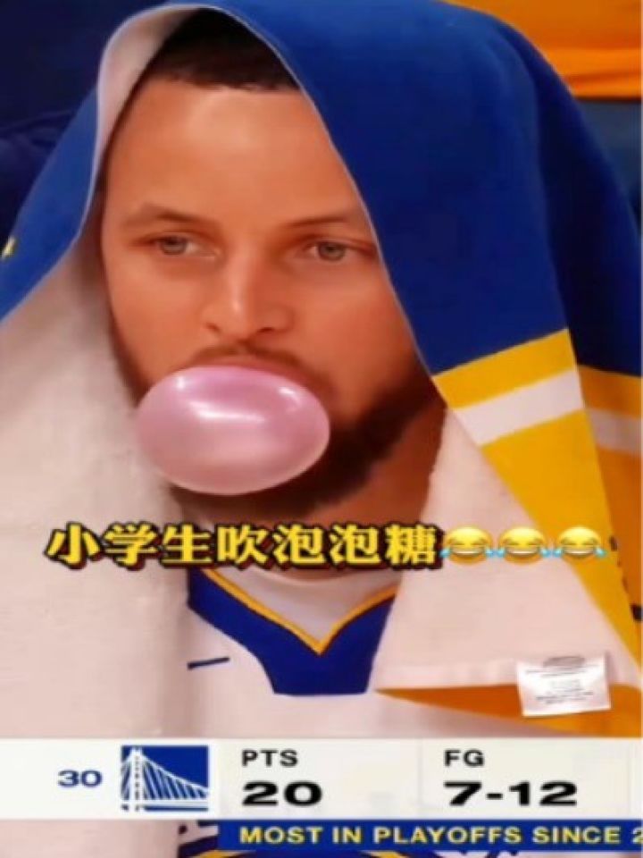 小学生现场吹泡泡糖,老詹看了都摇头