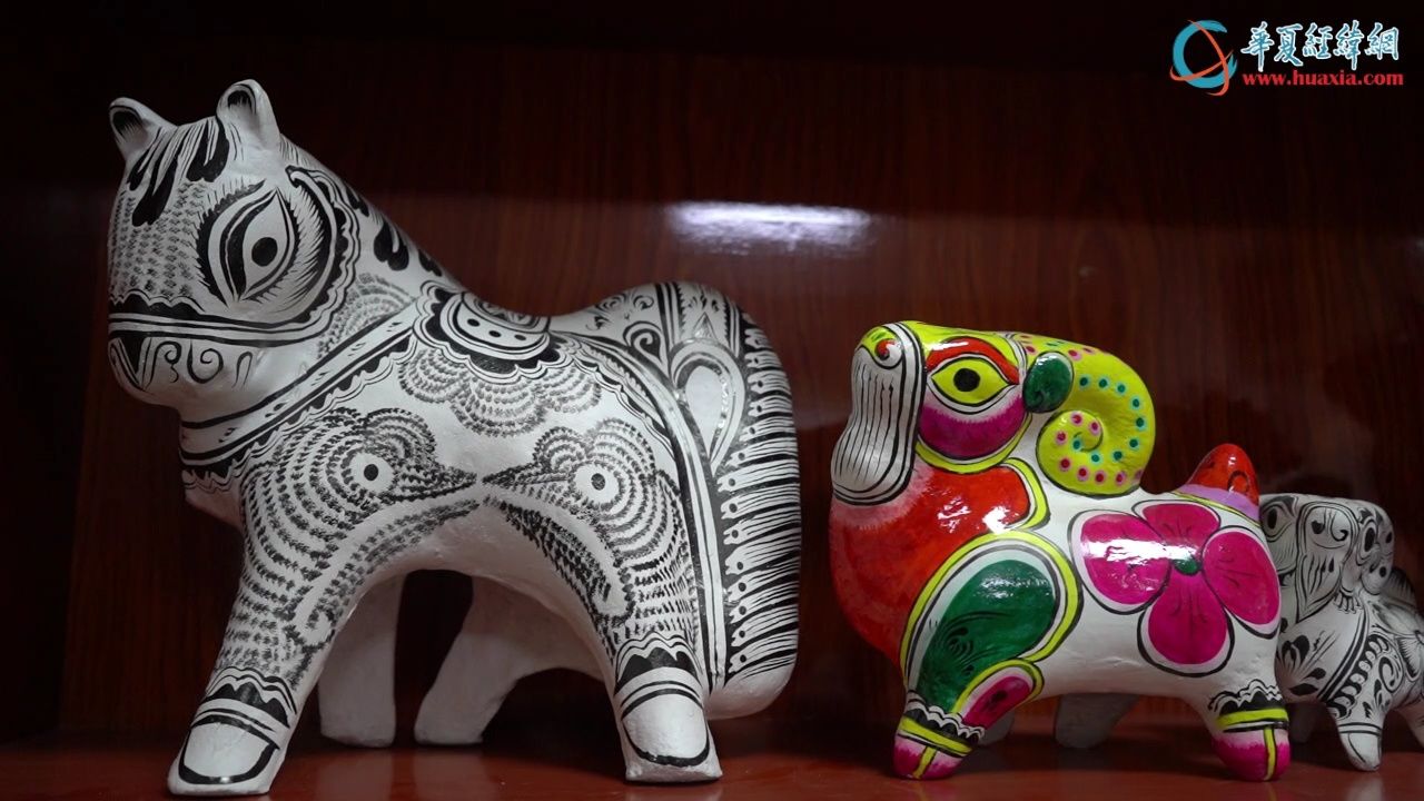 走进"中国泥塑第一村" 探访色彩鲜明,形态可亲的凤翔泥塑