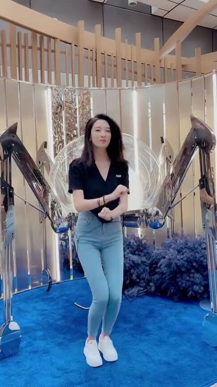 怎样才能得到你,麻袋还是甜言蜜语 #车模刘思思