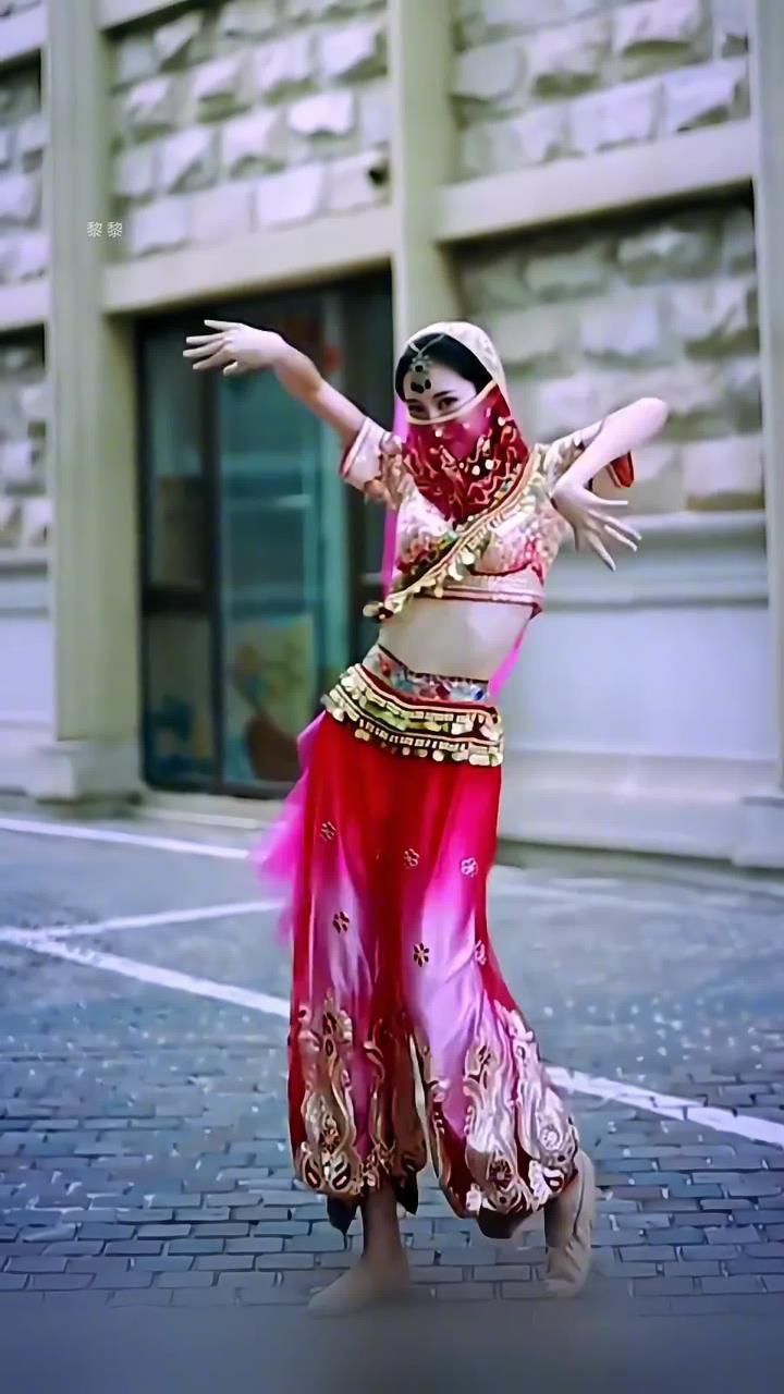 异域风情#画你#春雨#菲碧舞蹈健身#宁佐寒东方舞#维妮儿