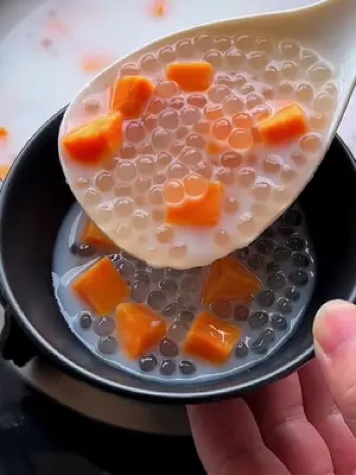 分享一道甜品店非常受欢迎的甜品红薯西米露#香芋西米露 #西米露