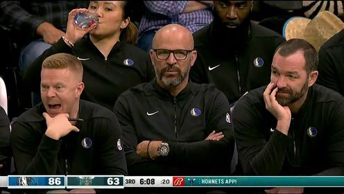 《NBA全场集锦》 NBA常规赛：独行侠vs黄蜂第3节中文解说回放