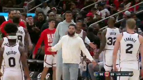 《休斯敦火箭》【回放】 NBA常规赛：勇士vs火箭第4节英文原声回放