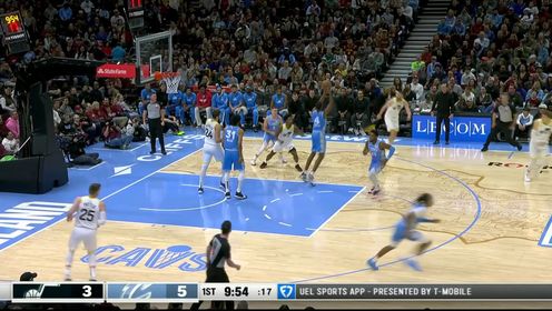 《NBA骑士》传的恰到好处！加兰直塞篮下的莫布利轻松暴扣得手