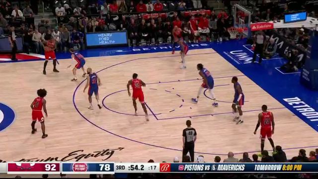 NBA常规赛：公牛vs活塞第3节英文原声回放