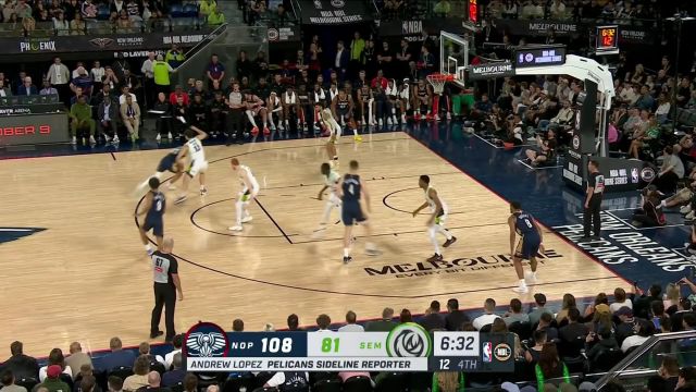 禁区之中如鱼得水！舒梅特旱地拔葱双手暴扣大展身手