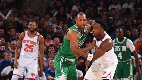 《NBA全场集锦》凯尔特人vs尼克斯G3五佳球 霍福德空接暴扣肆虐篮筐 波神大帽唐斯遮天蔽日