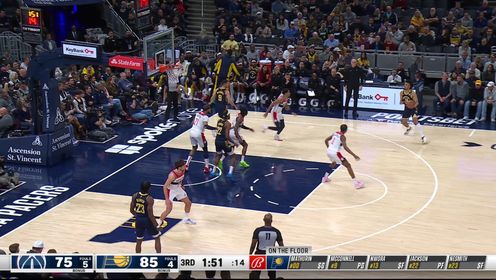 《TOP时刻》11日NBA最佳镜头 恩沃拉一飞冲天腾空隔扣点燃主场
