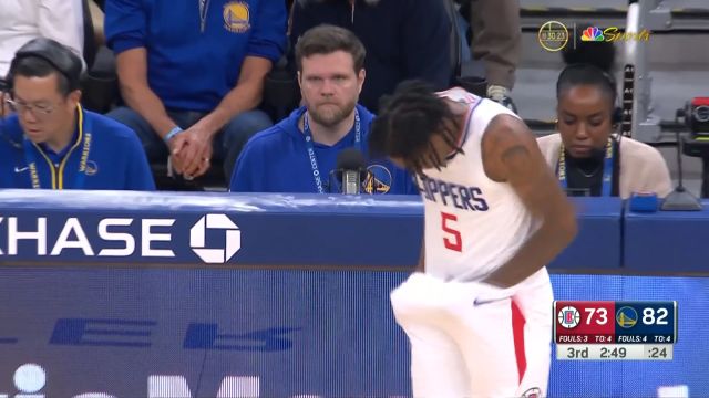 皓篮球为库明加一秒变脸：前一秒惨不忍睹 后一秒小库未来可期