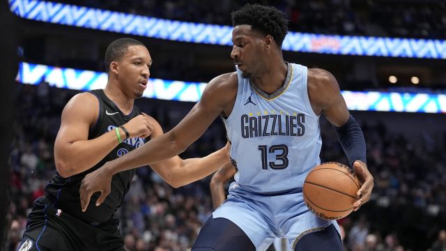 灰熊108-94独行侠 东契奇缺阵独行侠大比分不敌灰熊