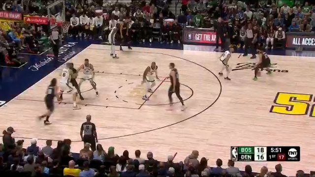 NBA常规赛：凯尔特人vs掘金第1节英文原声回放