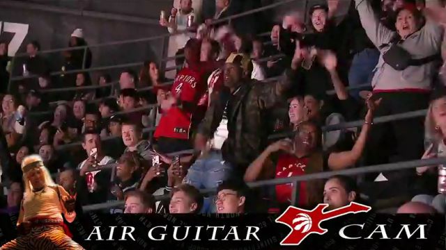 灰熊vs猛龙第2节英文原声回放