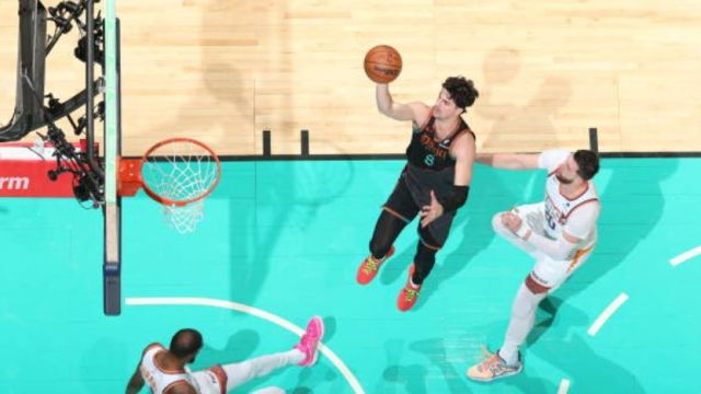 阿夫迪亚vs太阳集锦 全场13中10高效拿下24分一枝独秀