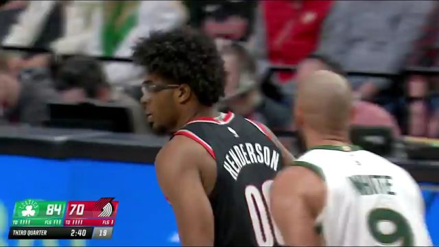 NBA常规赛：凯尔特人vs开拓者第3节英文原声回放