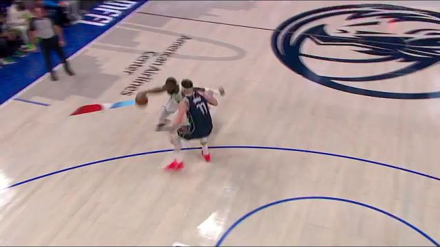 NBA常规赛：凯尔特人vs独行侠第4节中文解说回放